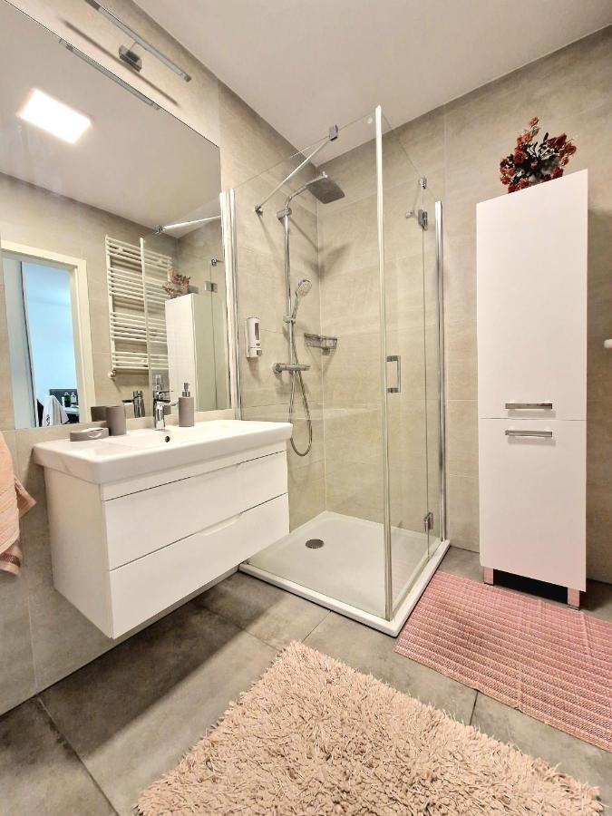Nadmorskie Tarasy Apartament&Spa Kolobrzeg Exterior photo